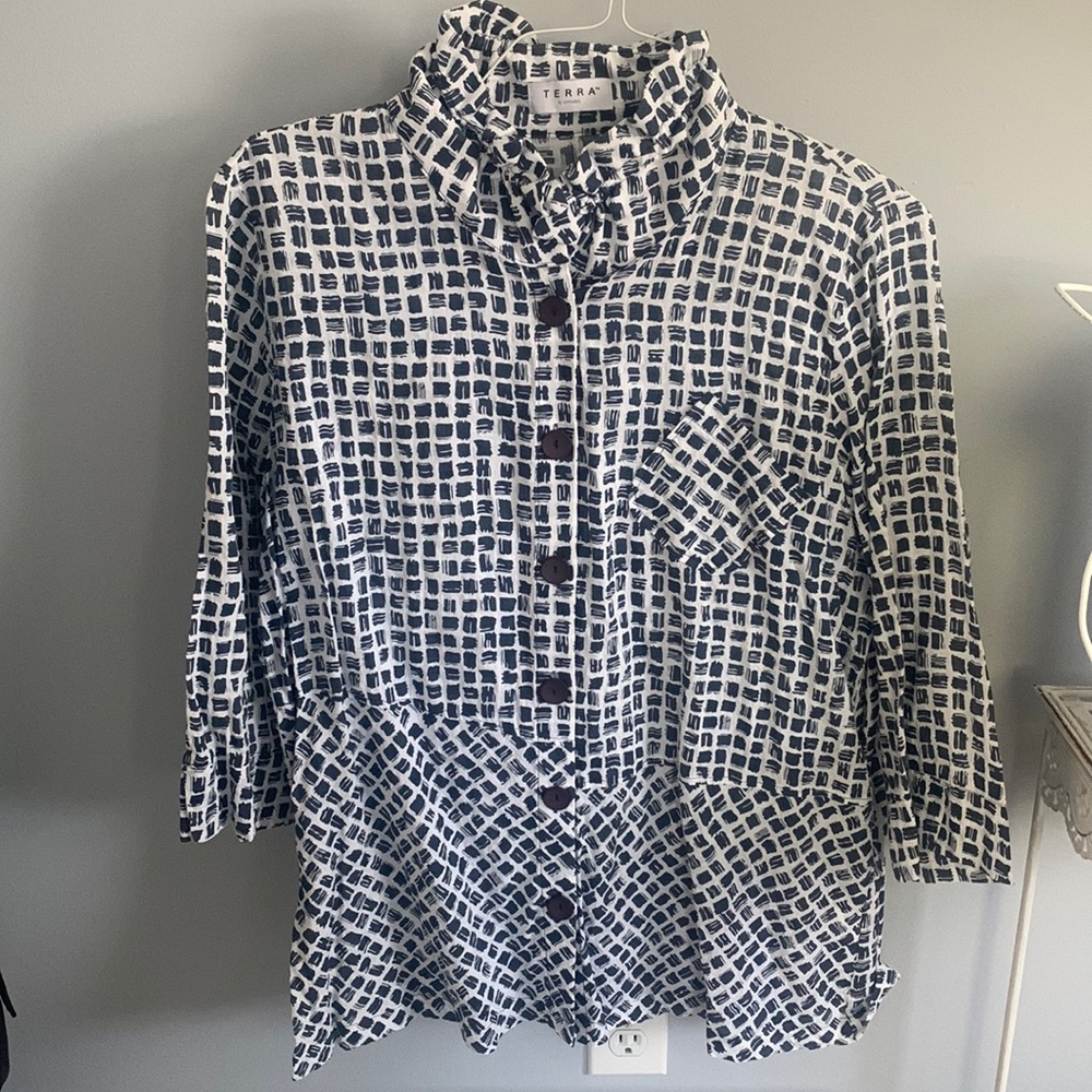 Designer tunic top three-quarter sleeve fun details